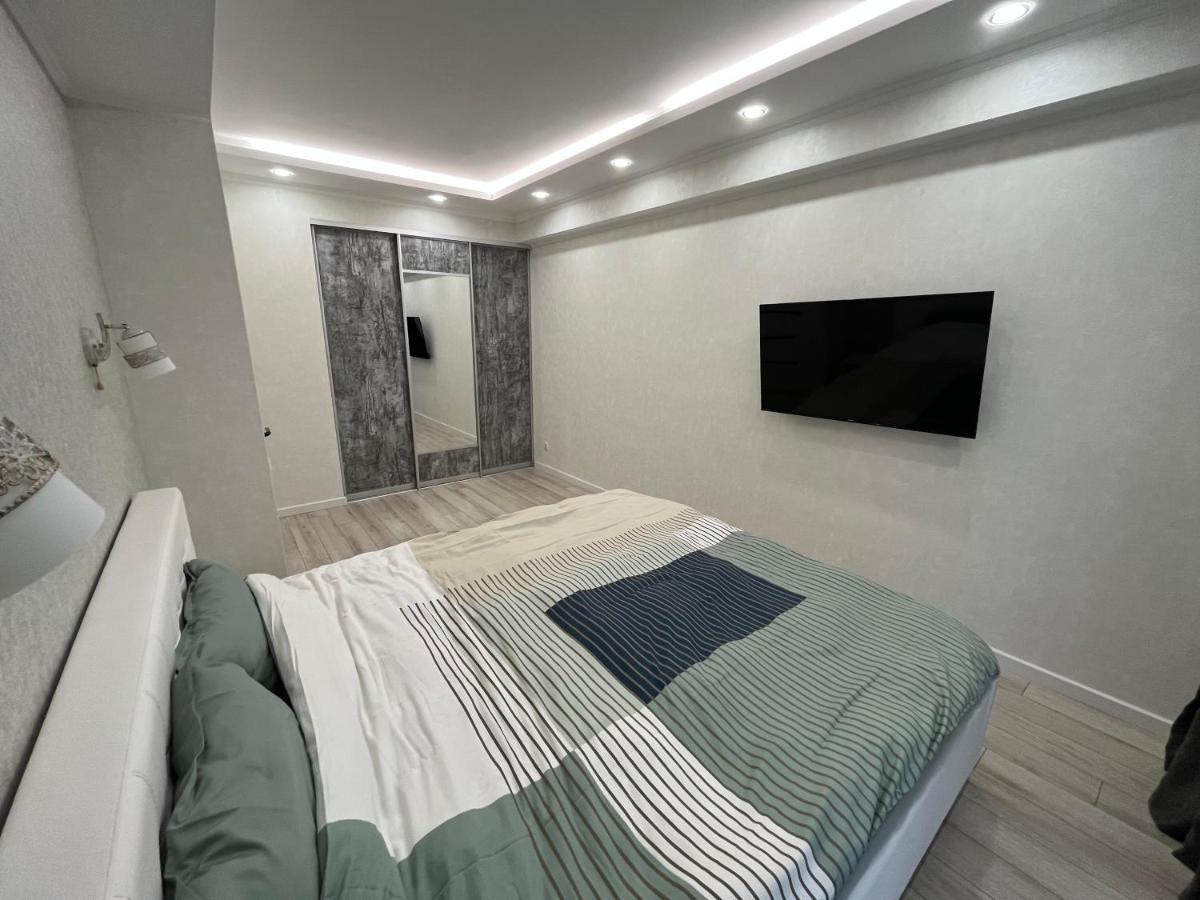Dendrarium Park Apartment Chisináu Exterior foto